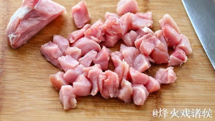 菠萝古老肉家常做法详细视频教程 菠萝古老肉家常做法详细视频教程
